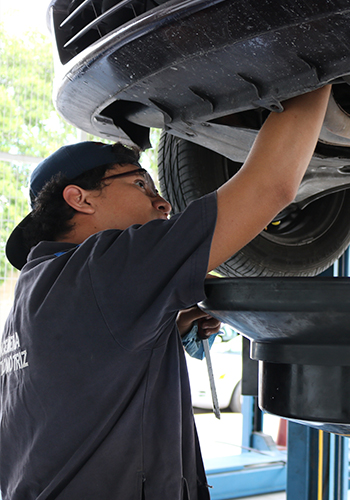 Unidad de servicio preventivo automotriz